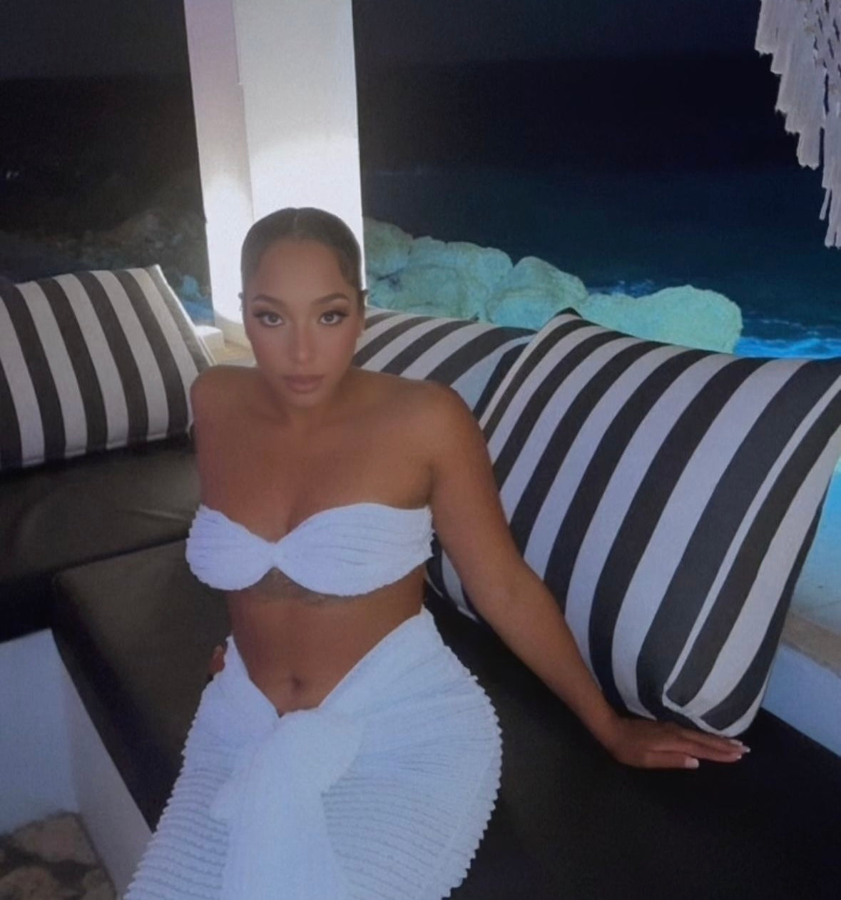 Alexandria set